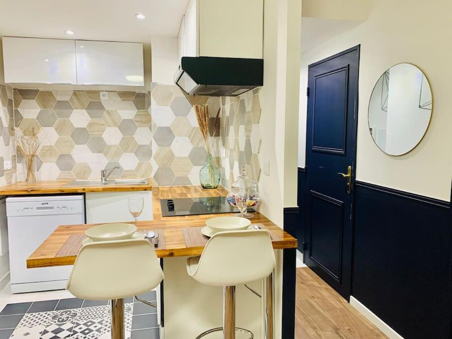 Appartement T2 Ideal Pour Familles Ou Sejour D Affaire Argenteuil Luaran gambar