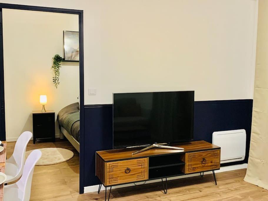 Appartement T2 Ideal Pour Familles Ou Sejour D Affaire Argenteuil Luaran gambar