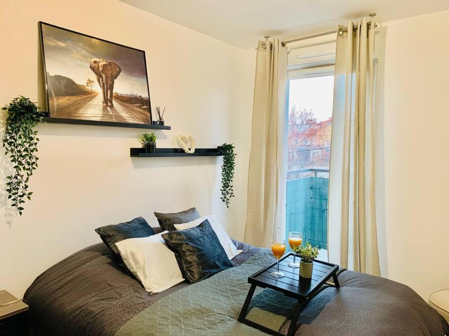 Appartement T2 Ideal Pour Familles Ou Sejour D Affaire Argenteuil Luaran gambar