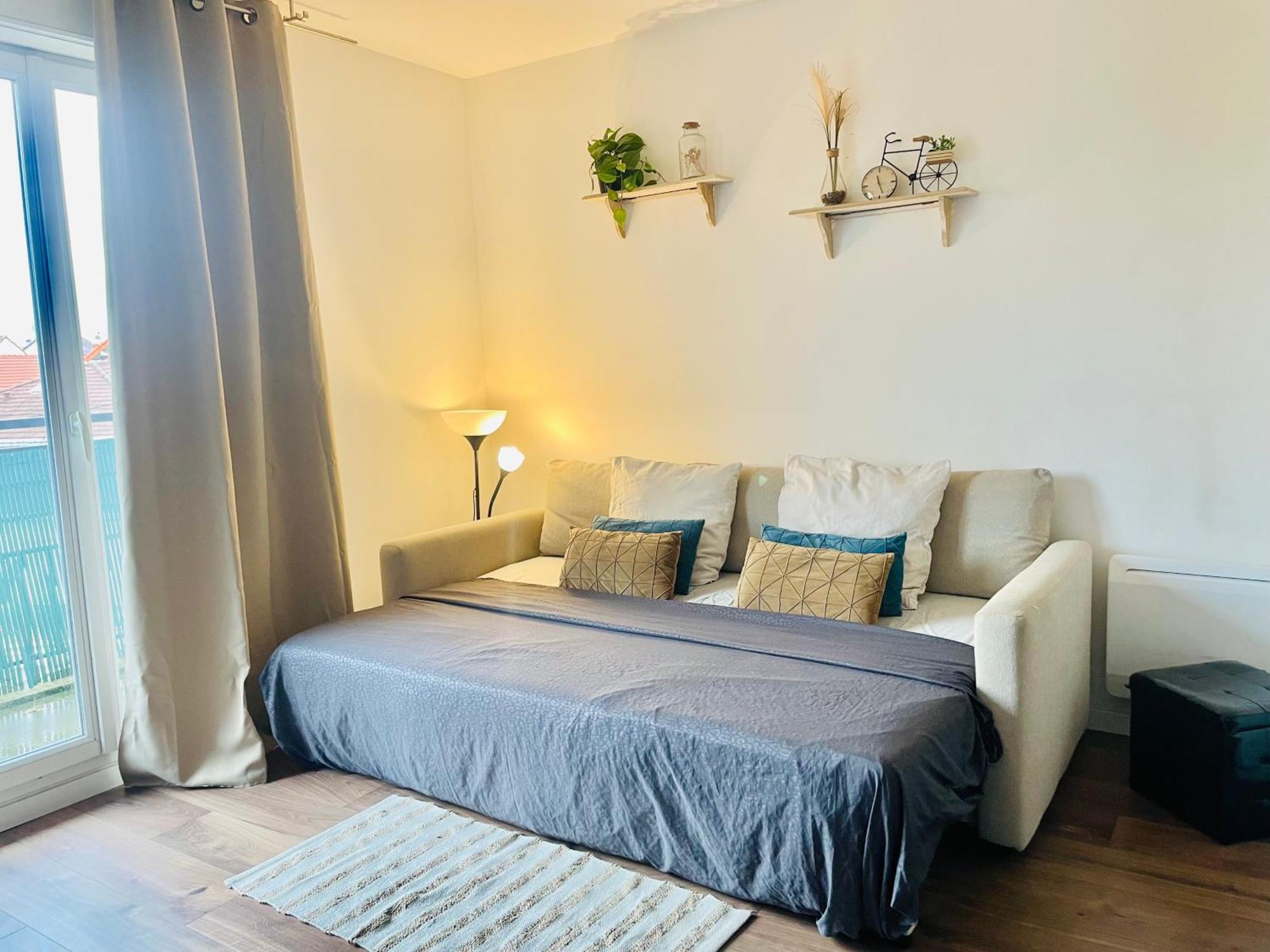 Appartement T2 Ideal Pour Familles Ou Sejour D Affaire Argenteuil Luaran gambar